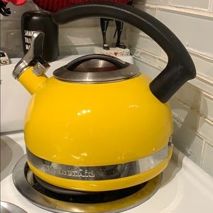 Beautiful bright yellow kitchen aid tea kettle